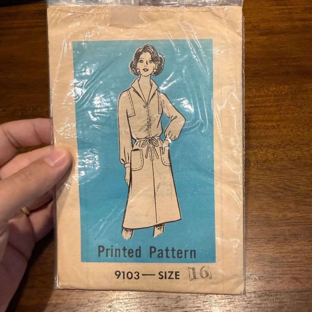 Vintage 1970s Mail Order Printed Pattern 9103 Misses Shirt Dress Size 16